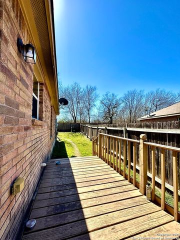 10726 S Shaenridge, San Antonio, TX 78254