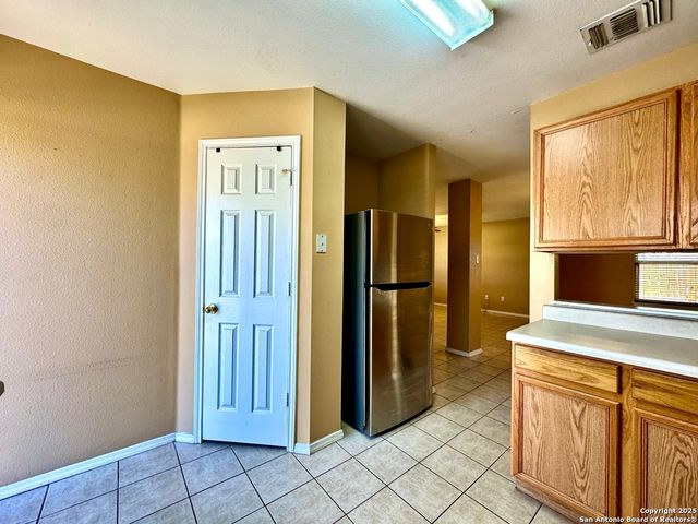 10726 S Shaenridge, San Antonio, TX 78254