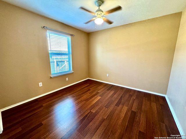 10726 S Shaenridge, San Antonio, TX 78254