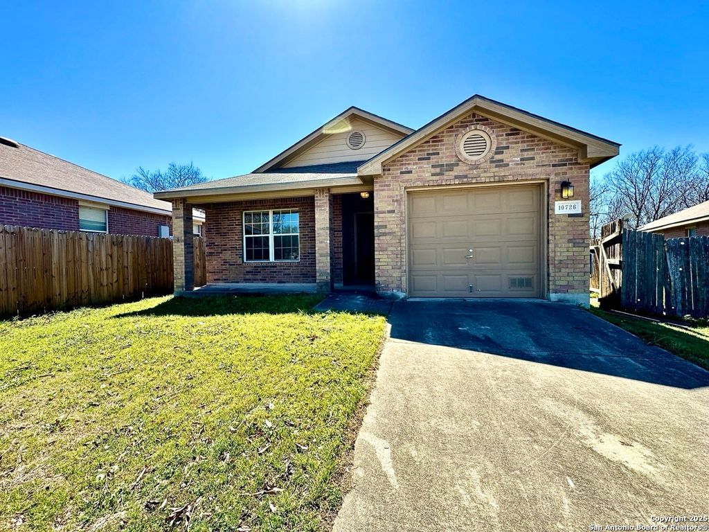 10726 S Shaenridge, San Antonio, TX 78254