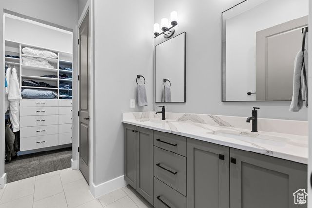 1178 W GRAYSON DR, St. George, UT 84790