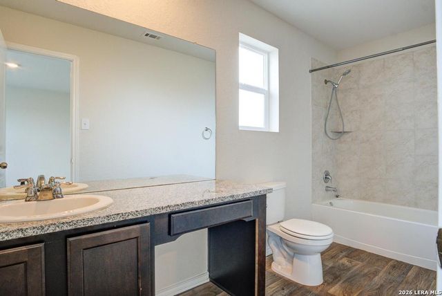 3231 Mission Riv, San Antonio, TX 78245