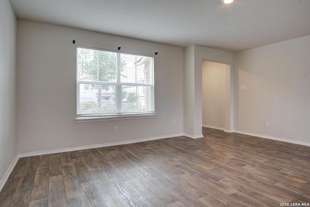 3231 Mission Riv, San Antonio, TX 78245