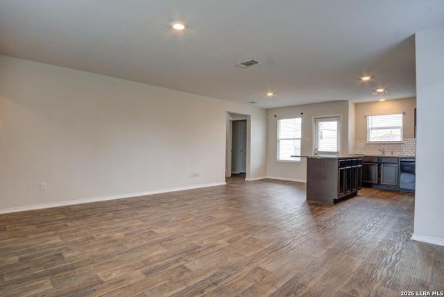 3231 Mission Riv, San Antonio, TX 78245