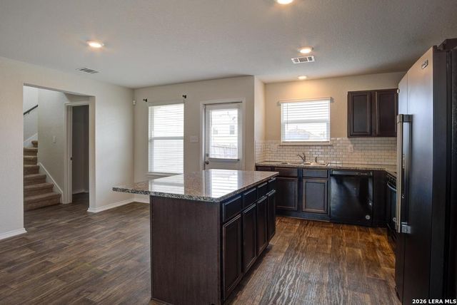 3231 Mission Riv, San Antonio, TX 78245