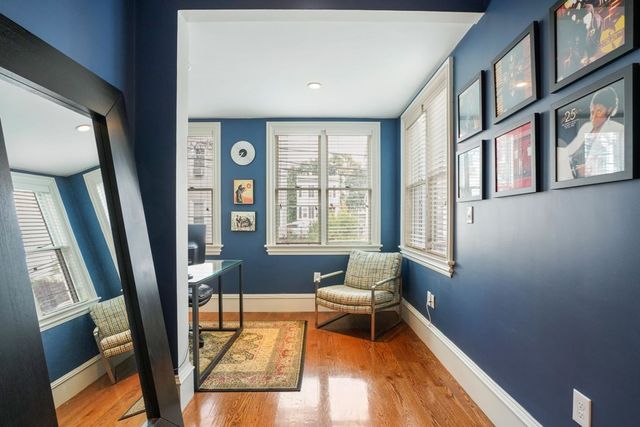 15 Howell St 1, Boston, MA 02125