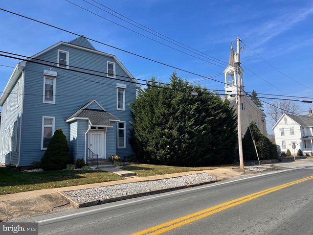 6 PARK ST, Shrewsbury, PA 17361