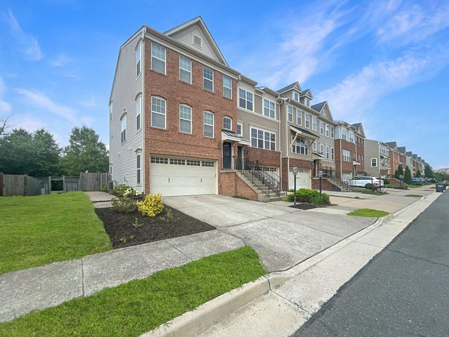 43450 HOPESTONE TER, Chantilly, VA 20152