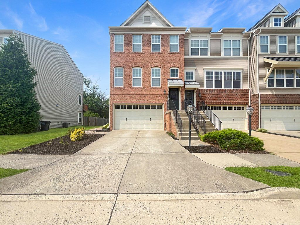 43450 HOPESTONE TER, Chantilly, VA 20152