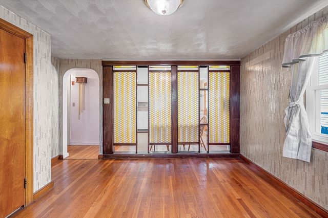 6 Arlington Terrace, Malden, MA 02148