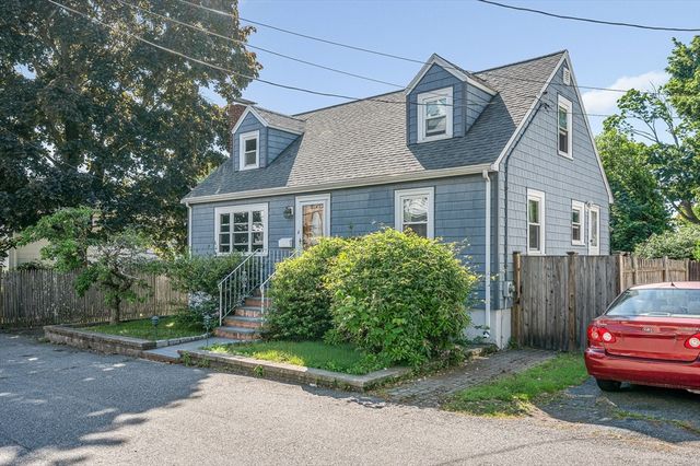 6 Arlington Terrace, Malden, MA 02148