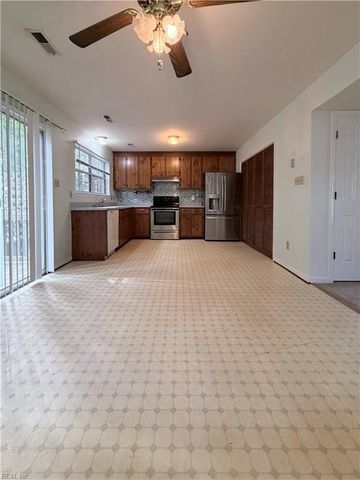 169 Howard DR, Williamsburg, VA 23185