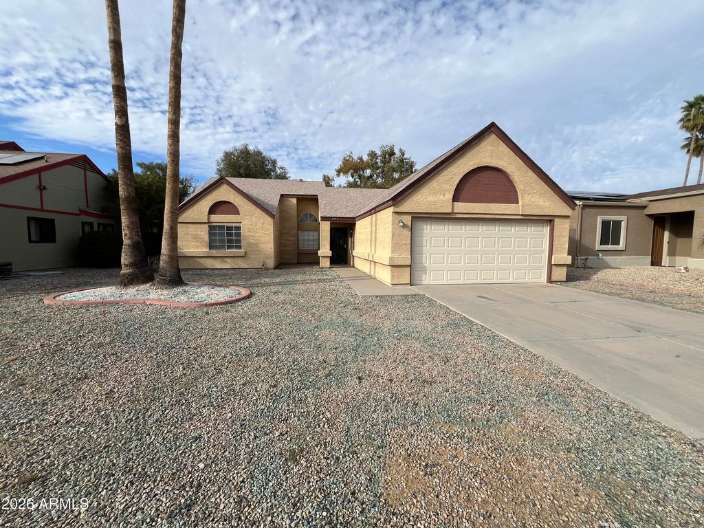 4944 W WESCOTT Drive, Glendale, AZ 85308