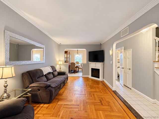 1660 Jarvis Avenue, Bronx, NY 10461