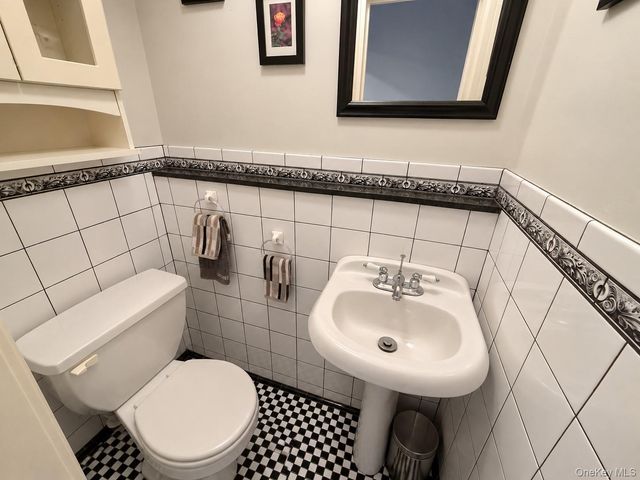 1660 Jarvis Avenue, Bronx, NY 10461