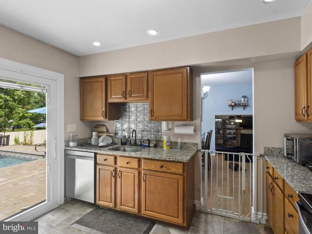 14509 LEONARD CALVERT DR, Accokeek, MD 20607