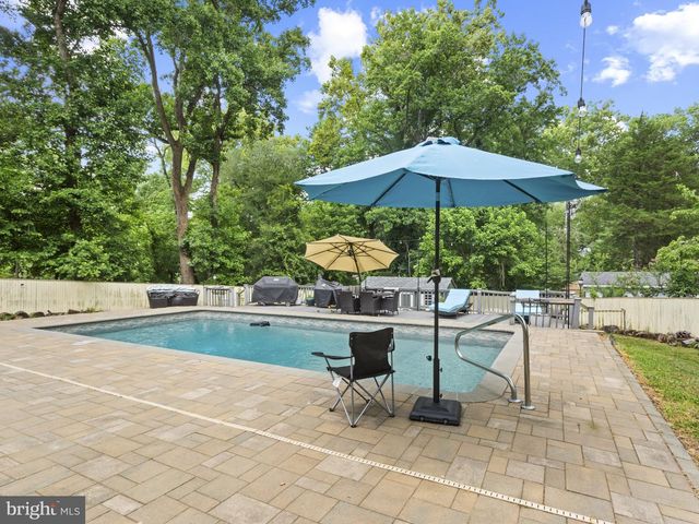 14509 LEONARD CALVERT DR, Accokeek, MD 20607