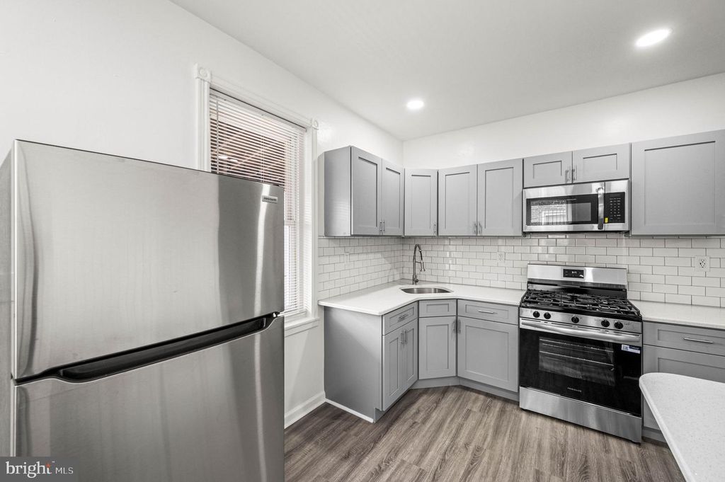 6629 HEGERMAN ST, Philadelphia, PA 19135