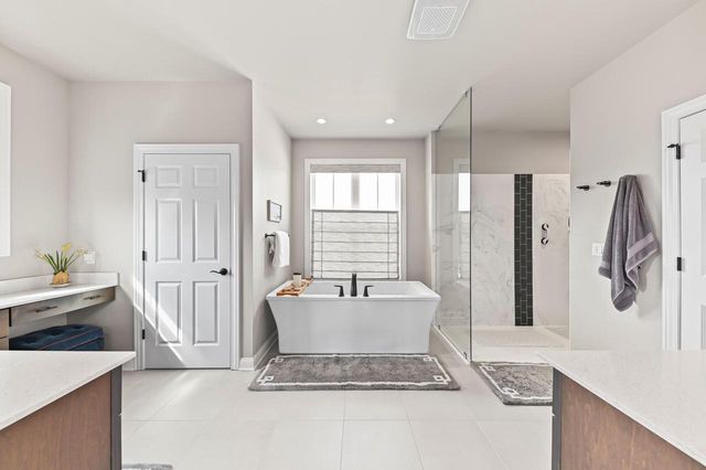 N56W27213 Crispin COURT, Lisbon, WI 53089