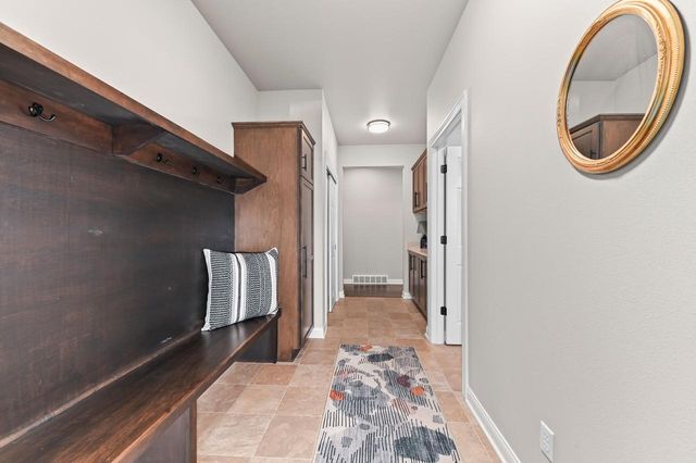 N56W27213 Crispin COURT, Lisbon, WI 53089