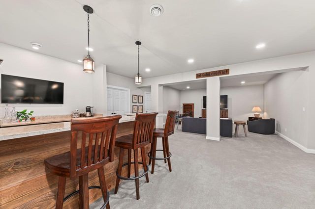 N56W27213 Crispin COURT, Lisbon, WI 53089