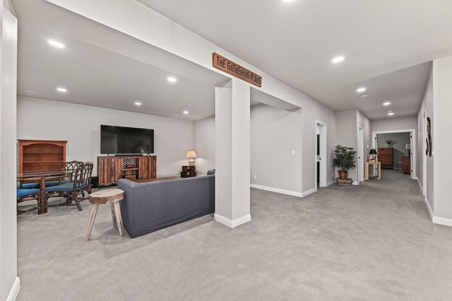 N56W27213 Crispin COURT, Lisbon, WI 53089