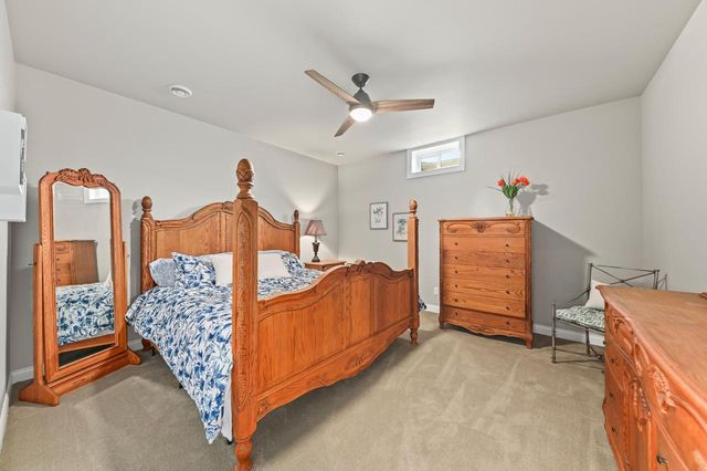 N56W27213 Crispin COURT, Lisbon, WI 53089