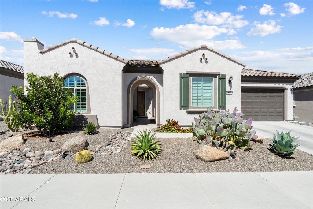 Image 12 of property listing at 18674 N 259TH Lane, Buckeye, AZ 85396