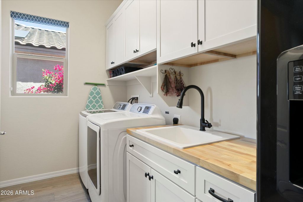 Image 39 of property listing at 18674 N 259TH Lane, Buckeye, AZ 85396