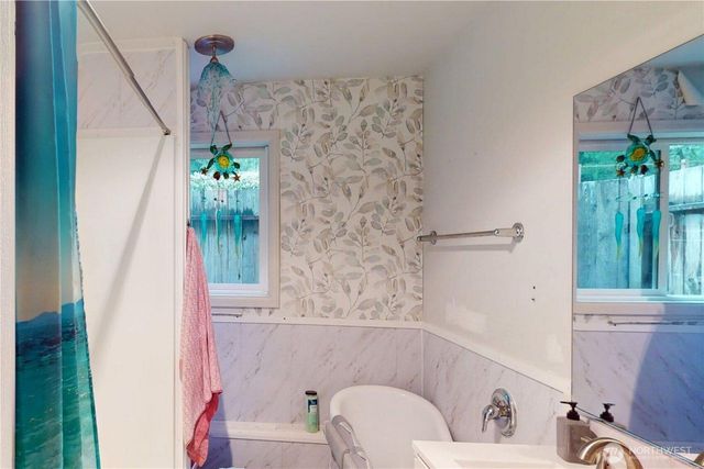 82 Machias Loop, Port Ludlow, WA 98365