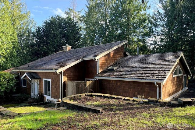 82 Machias Loop, Port Ludlow, WA 98365