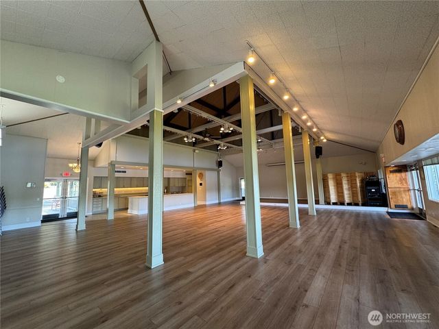 82 Machias Loop, Port Ludlow, WA 98365