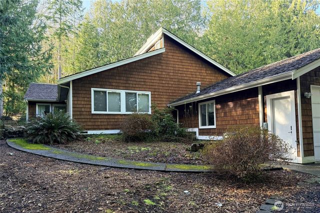 82 Machias Loop, Port Ludlow, WA 98365