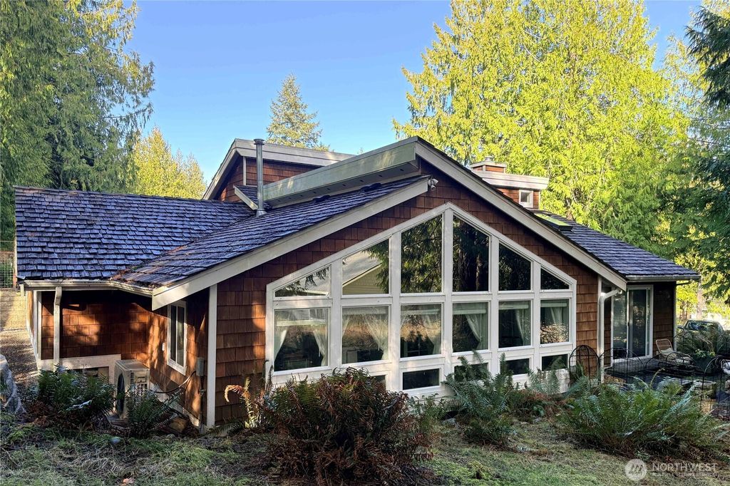 82 Machias Loop, Port Ludlow, WA 98365