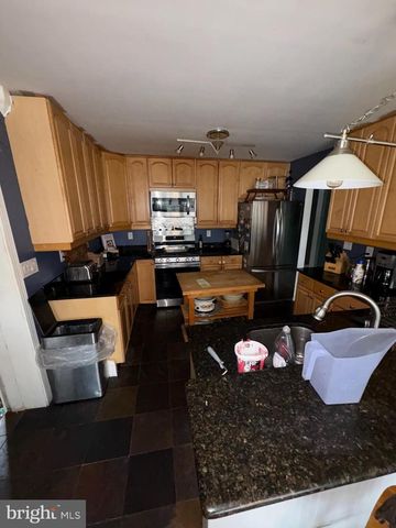 2217 WESTVIEW DR, Silver Spring, MD 20910