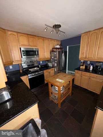 2217 WESTVIEW DR, Silver Spring, MD 20910