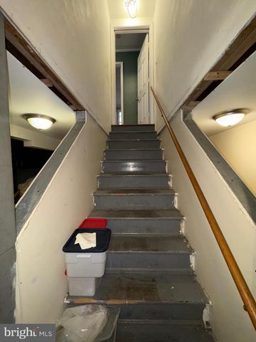 2217 WESTVIEW DR, Silver Spring, MD 20910