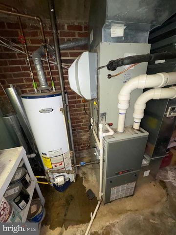 2217 WESTVIEW DR, Silver Spring, MD 20910