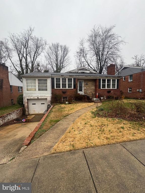 2217 WESTVIEW DR, Silver Spring, MD 20910