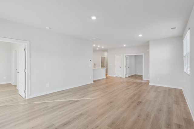 2069 Holmesburg Pvt Cir, Gallatin, TN 37066