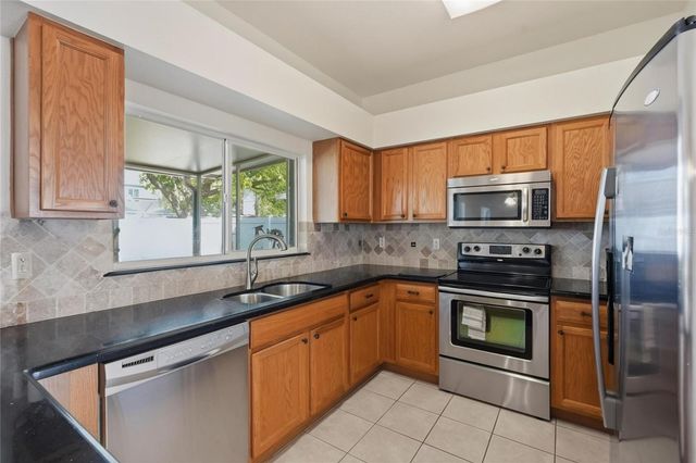 1734 MAPLELEAF BOULEVARD, Oldsmar, FL 34677