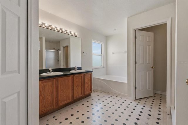 1734 MAPLELEAF BOULEVARD, Oldsmar, FL 34677