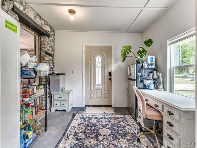 2308 S 63rd West Avenue, Tulsa, OK 74107
