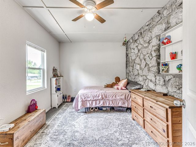2308 S 63rd West Avenue, Tulsa, OK 74107