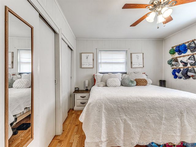 2308 S 63rd West Avenue, Tulsa, OK 74107