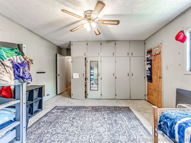 2308 S 63rd West Avenue, Tulsa, OK 74107