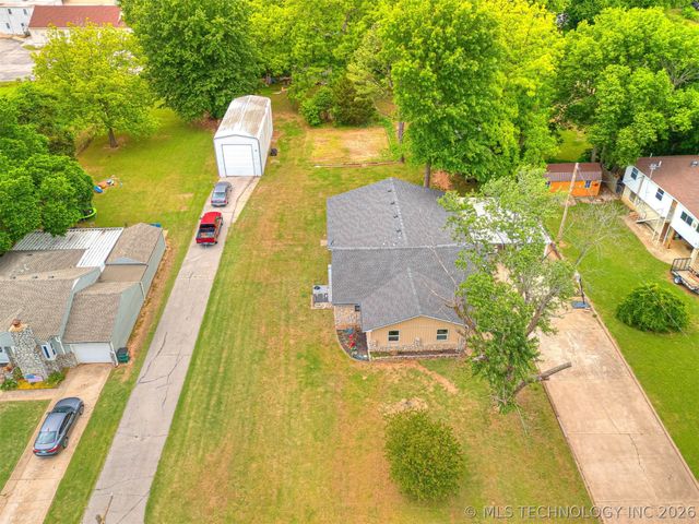 2308 S 63rd West Avenue, Tulsa, OK 74107