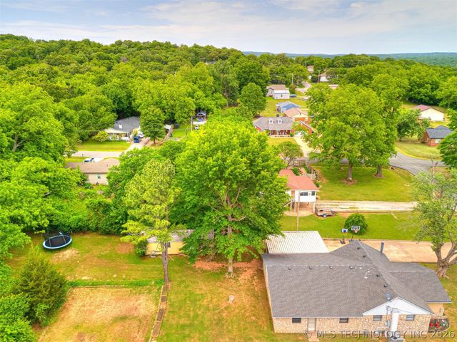 2308 S 63rd West Avenue, Tulsa, OK 74107