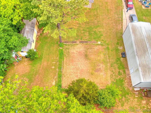 2308 S 63rd West Avenue, Tulsa, OK 74107