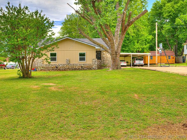 2308 S 63rd West Avenue, Tulsa, OK 74107